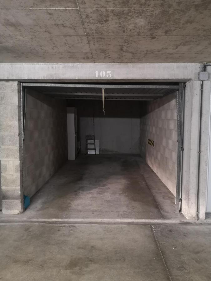 Appartement Avec Garage Proche Du Centre-Ville Труа Екстер'єр фото